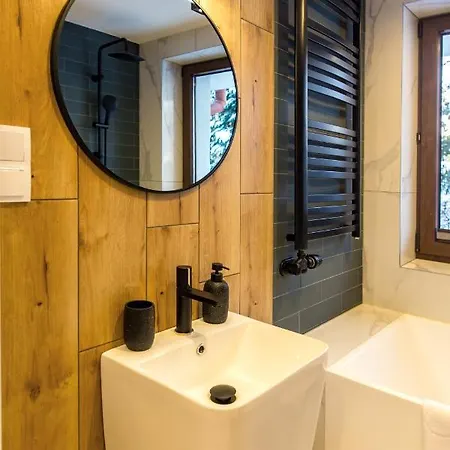 Rent Like Home - Zakopianska Gawra Daire *